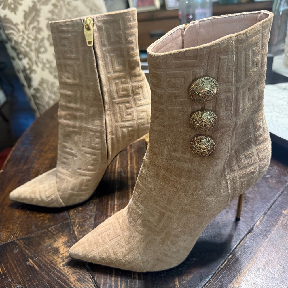 Balmain Tan Heeled Boots with Textured Leather